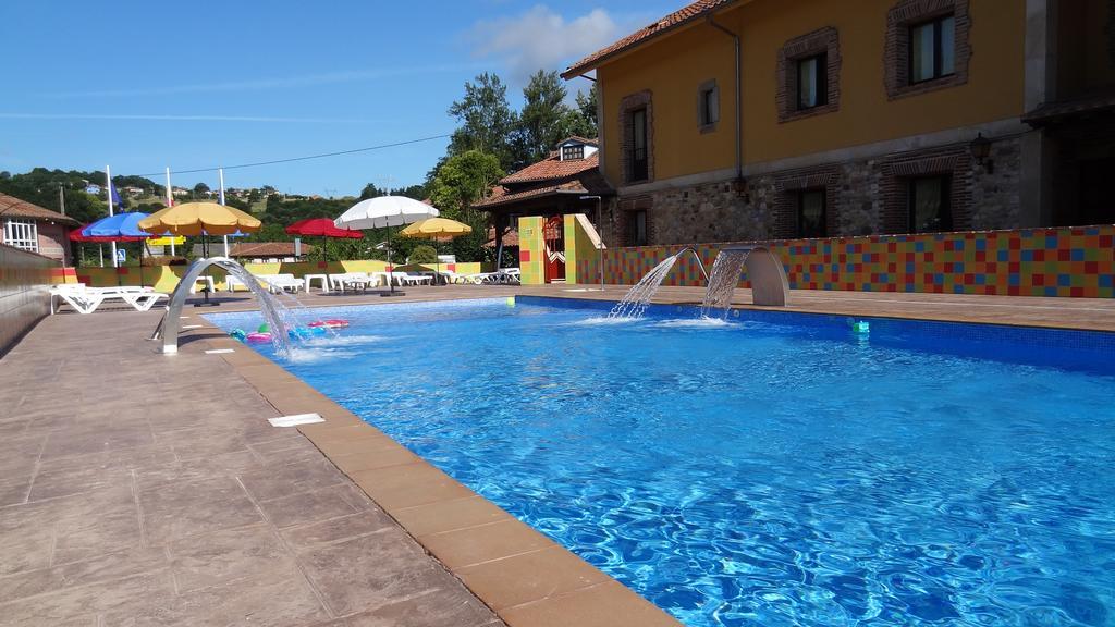 Conjunto Hotelero La Pasera Сото де Кангас Екстериор снимка