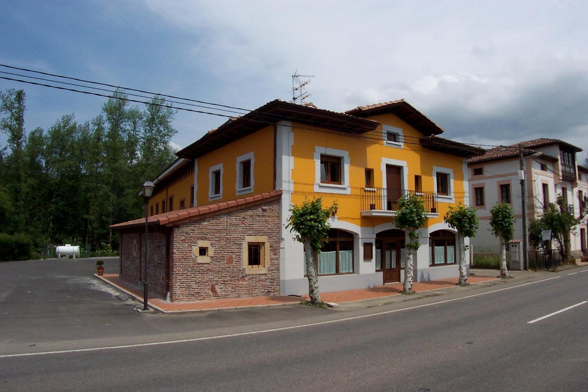 Conjunto Hotelero La Pasera Сото де Кангас Екстериор снимка