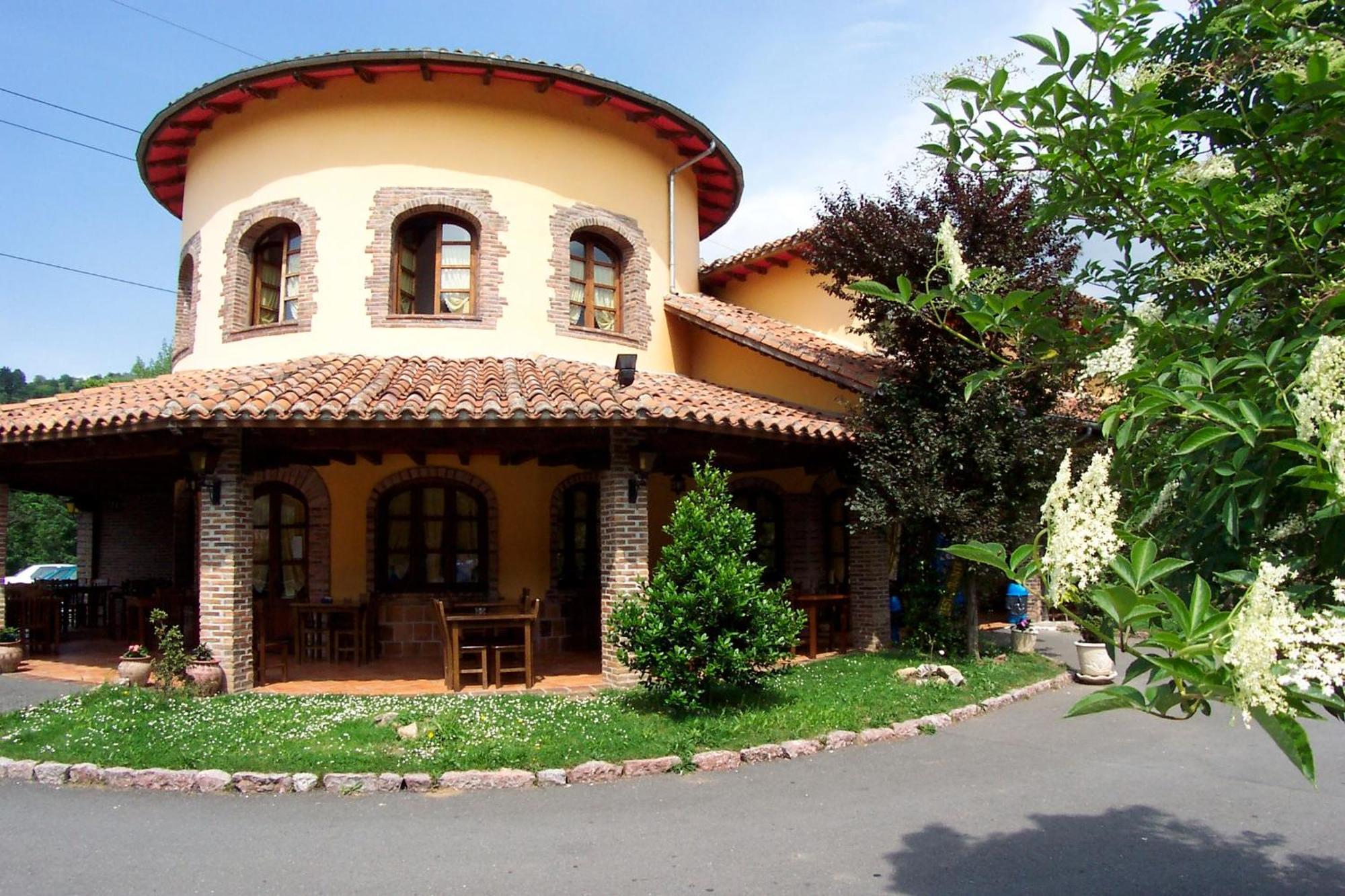 Conjunto Hotelero La Pasera Сото де Кангас Екстериор снимка