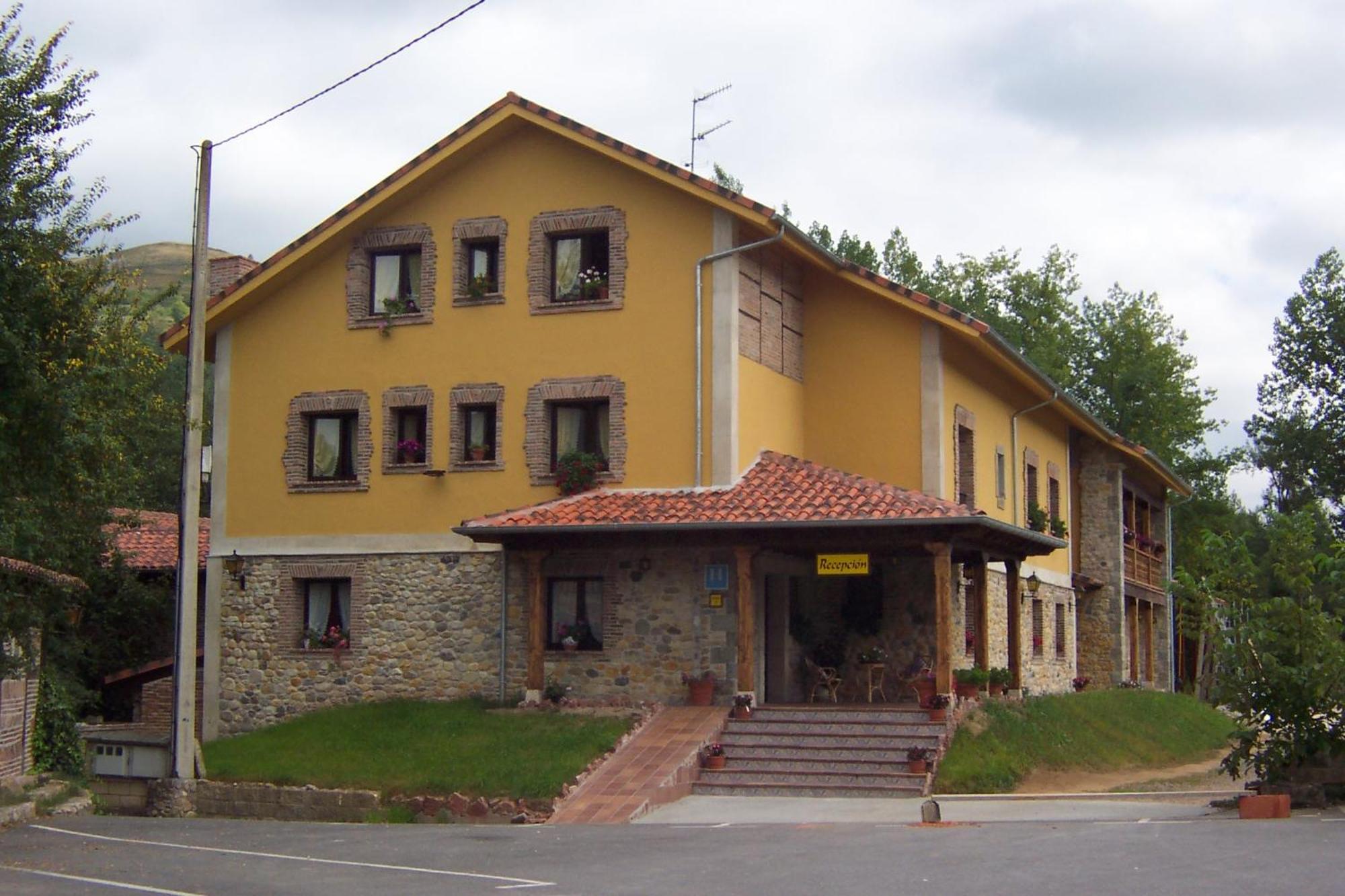 Conjunto Hotelero La Pasera Сото де Кангас Екстериор снимка