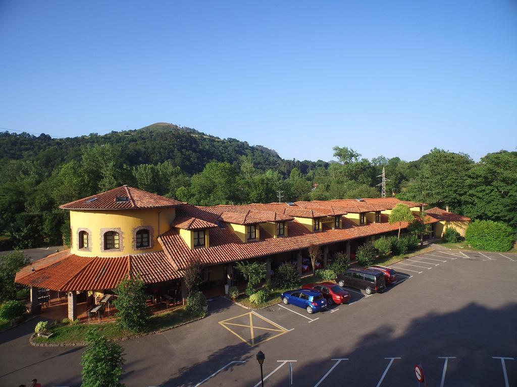 Conjunto Hotelero La Pasera Сото де Кангас Екстериор снимка
